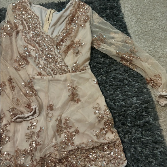 Romper - Picture 2 of 2